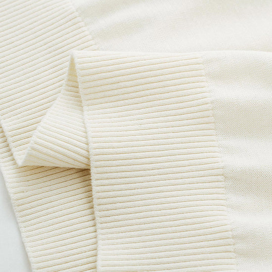 COMOBOCA Women's Embroidered Collared Knit T-Shirt