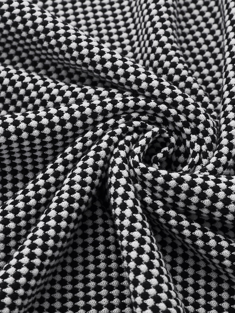 COMOBOCA Women's Houndstooth Pattern Knit T-Shirt