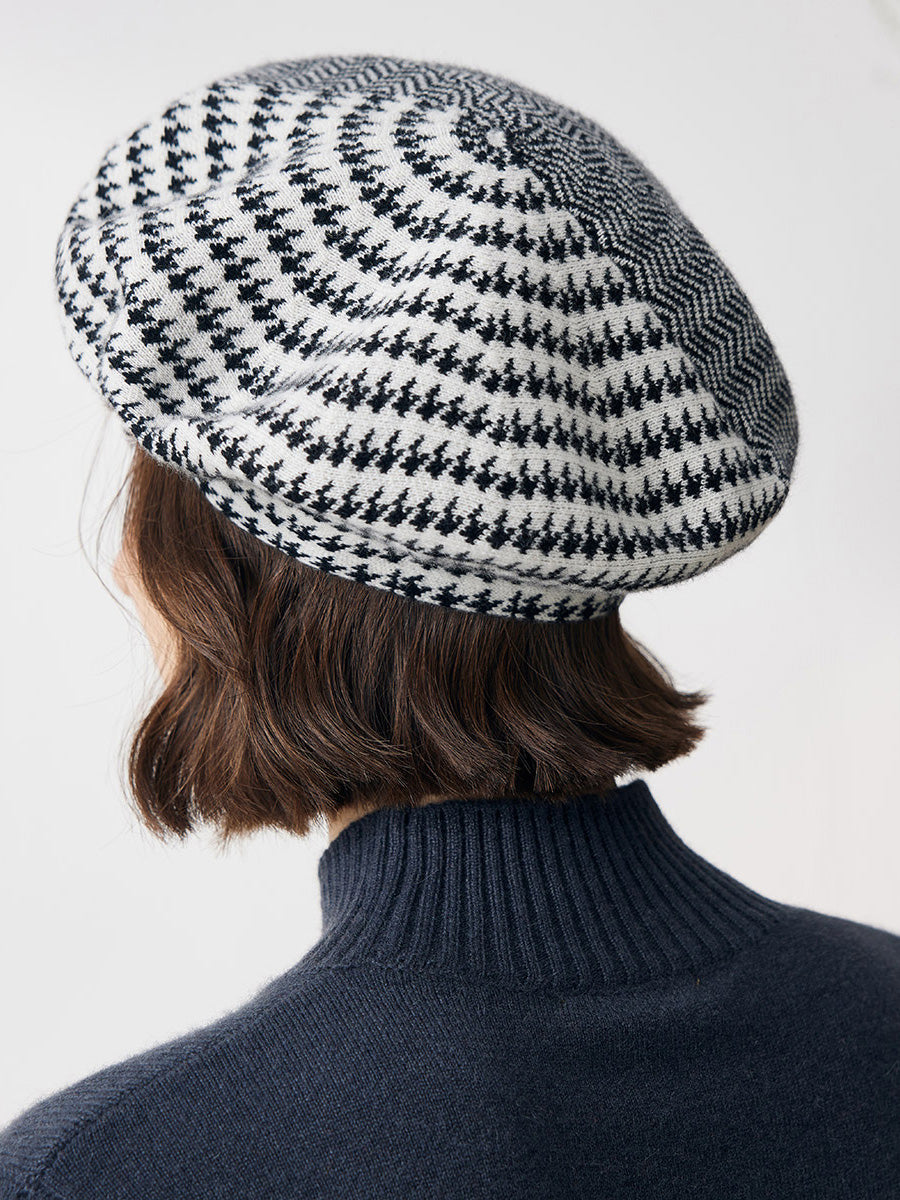 COMOBOCA 100% Cashmere Elegant Houndstooth Knit Beret