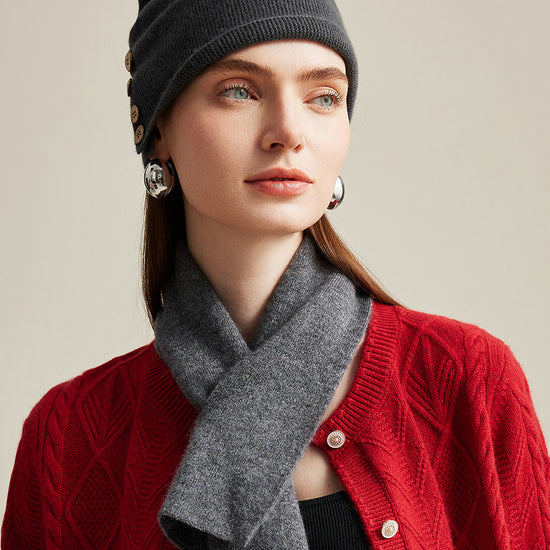 COMOBOCA Charcoal 100% Cashmere Women's Button Decorated Knit Beanie