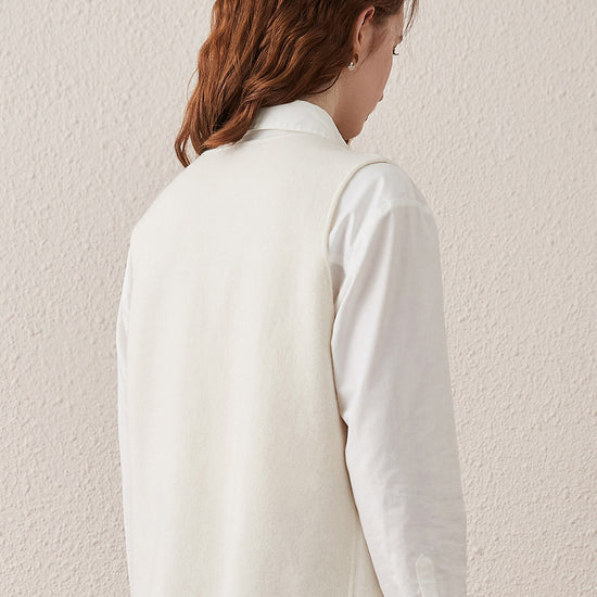 COMOBOCA 100% Wool Elegant Sleeveless Button-Up Vest