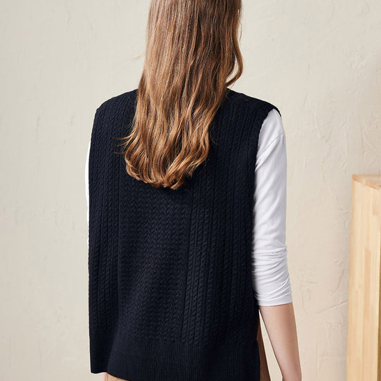 COMOBOCA 100% Wool Women's Knit Sleeveless Sweater Vest