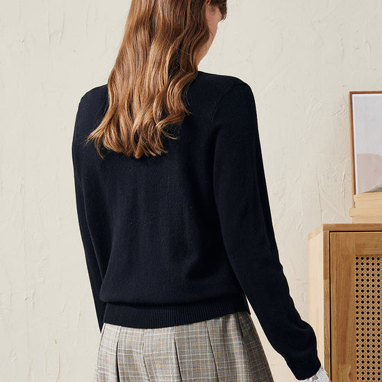 COMOBOCA 100% Wool Ribbed Extra Size Cardigan with Lace Cuffs