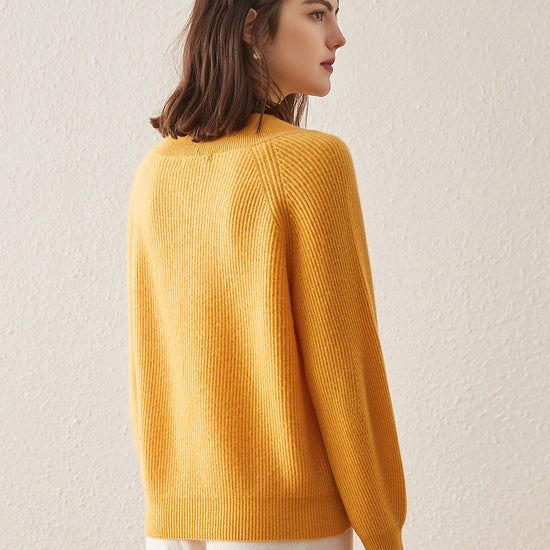 COMOBOCA 100% Cashmere Women's Lantern Sleeve V-Neck Knit Sweater