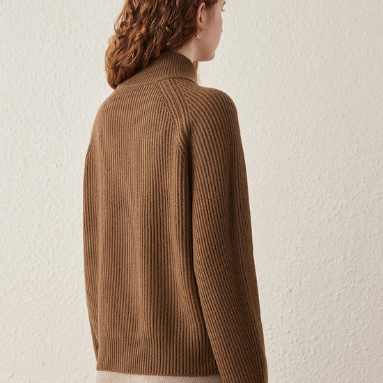 COMOBOCA 100% Wool Women's Half-High Neck Zip Cardigan