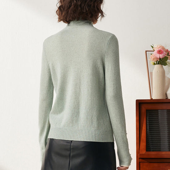 COMOBOCA 100% Cashmere Women's Pearl Buttoned Sweater