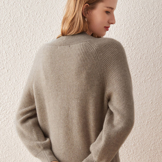 COMOBOCA 100% Cashmere Women's Lantern Sleeve V-Neck Knit Sweater