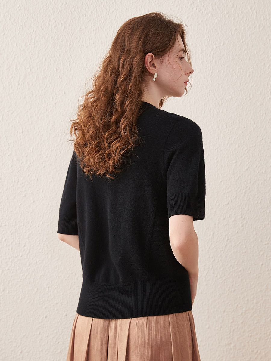 COMOBOCA 100% Wool Women's Seamless Round Neck Knit Sweater