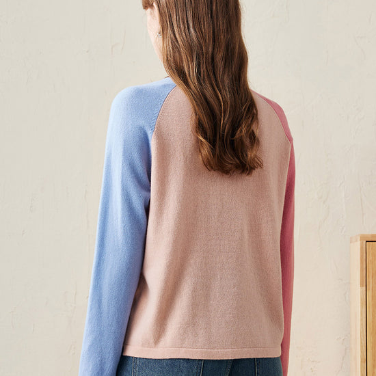 COMOBOCA 100% Wool Women's Color Block Knit Sweater