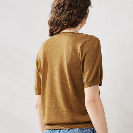 COMOBOCA Women's V-Neck Knit T-Shirt