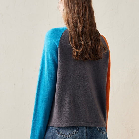 COMOBOCA 100% Wool Women's Color Block Knit Sweater
