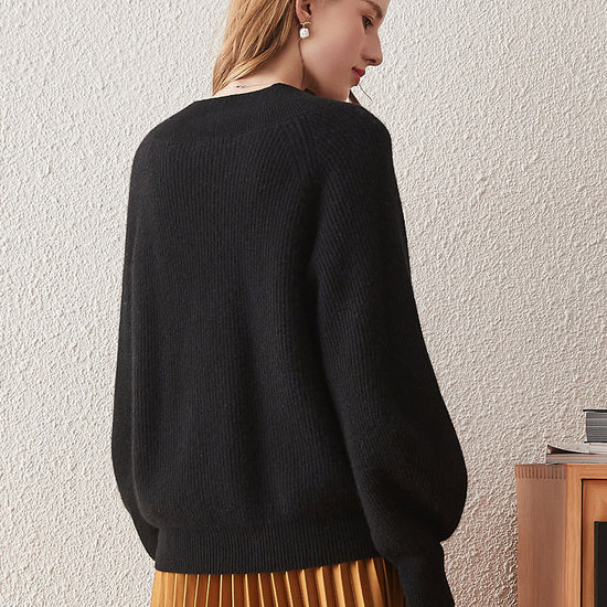 COMOBOCA 100% Cashmere Women's Lantern Sleeve V-Neck Knit Sweater
