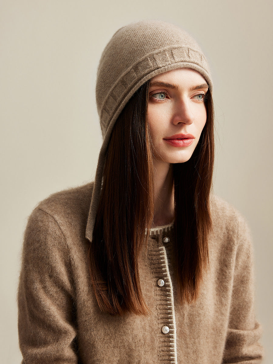 COMOBOCA Camel 100% Cashmere Women's Knit Beanie with Ties
