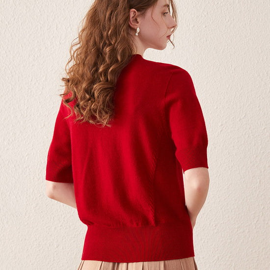 COMOBOCA 100% Wool Women's Seamless Round Neck Knit Sweater