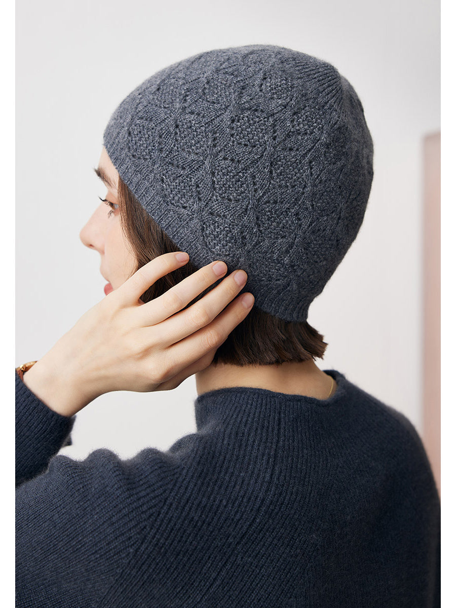 COMOBOCA 100% Cashmere Luxurious Knit Beanie