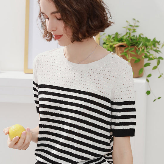 COMOBOCA Women's Striped Knit T-Shirt