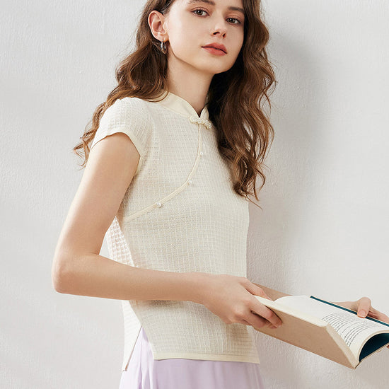 COMOBOCA Women's Textured Pearl Accents Blouse