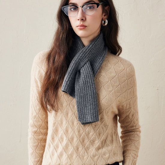 COMOBOCA 100% Cashmere Luxurious Ribbed Scarf