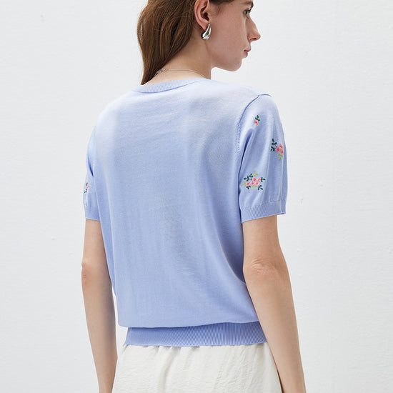 COMOBOCA Women's Floral Embroidery Knit T-Shirt