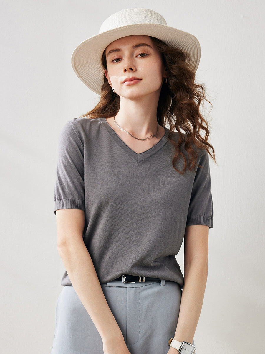 COMOBOCA Light Gray Women's Lyocell V-Neck Ribbed Knit T-Shirt