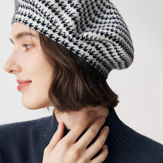 COMOBOCA Black 100% Cashmere Elegant Houndstooth Knit Beret