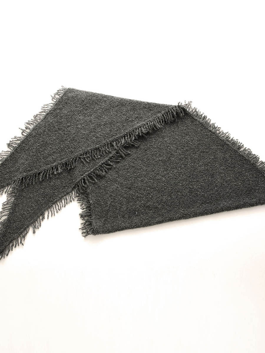 COMOBOCA Women's Fringed Triangle Knit Scarf