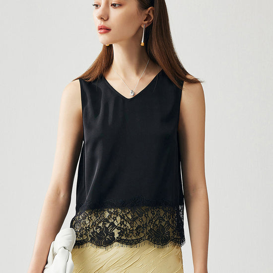 COMOBOCA Women's Chic Lace-Trimmed V-Neck Tank Top