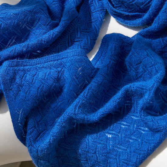 COMOBOCA 100% Cashmere Solid Color Knit Scarf