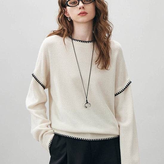 COMOBOCA White 100% Wool Women's Contrast Trim Knit Sweater