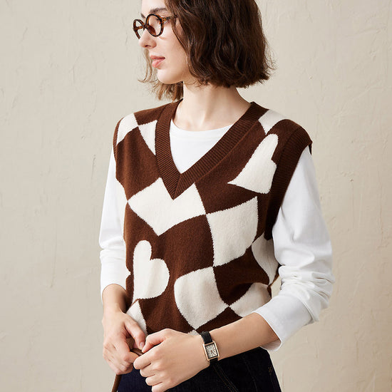 COMOBOCA 100% Cashmere Women's Vintage Inspired Knit Vest