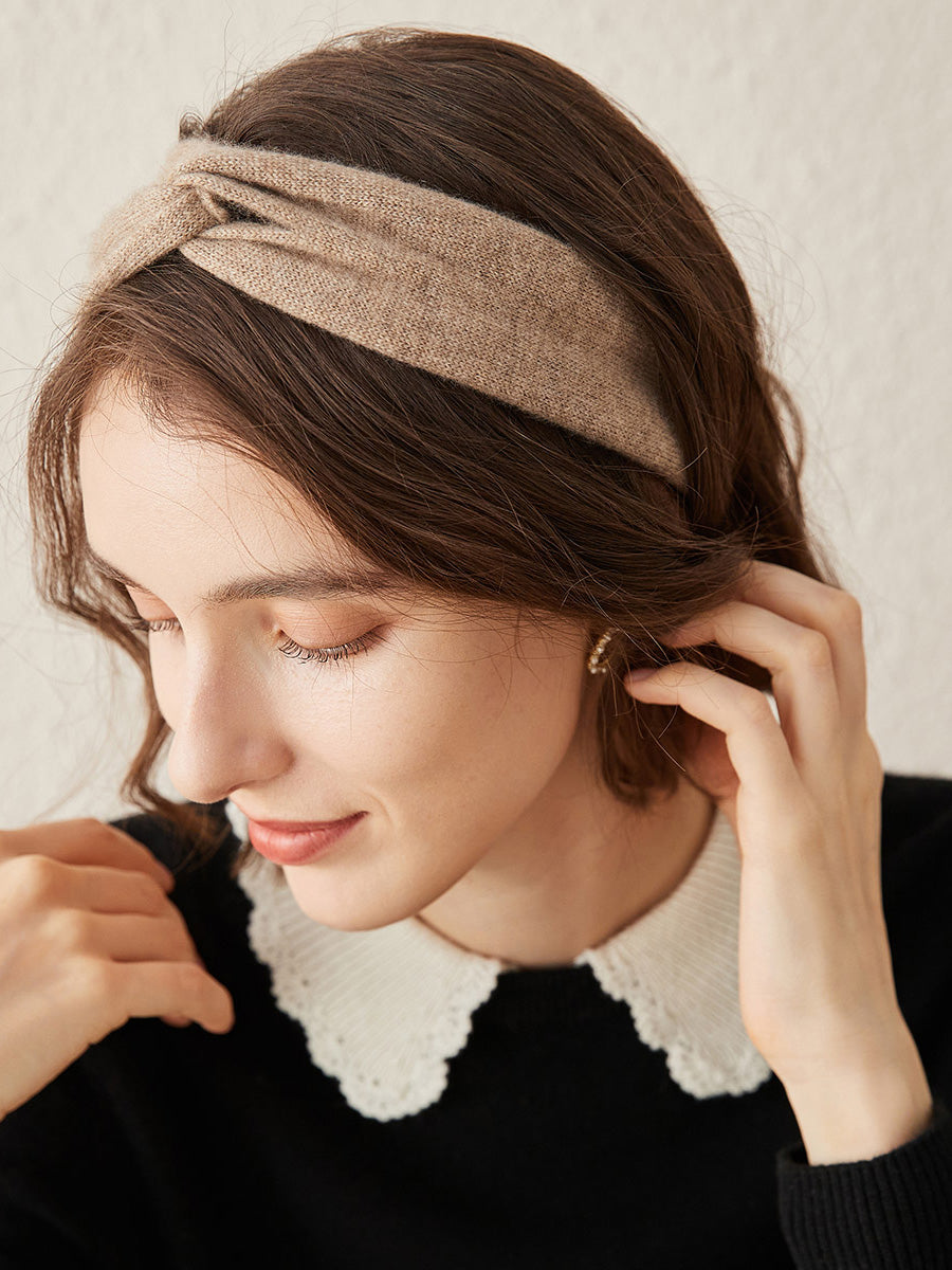 COMOBOCA Beige 100% Cashmere Cozy Knitted Twist Headband