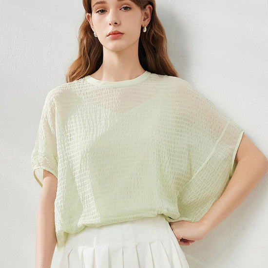 COMOBOCA Women's Crinkle Textured Blouse with Button Closure