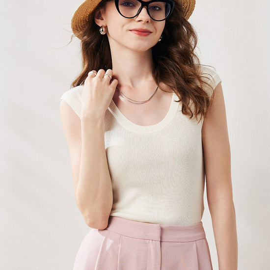 COMOBOCA Cloudy Women's Ribbed V-Neck Tank Top