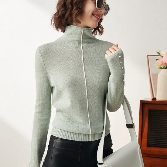 COMOBOCA 100% Cashmere Women's Pearl Buttoned Sweater