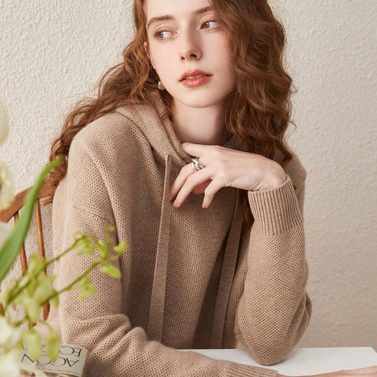 COMOBOCA 100% Wool Women's Sweater Casual Knit Hoodie