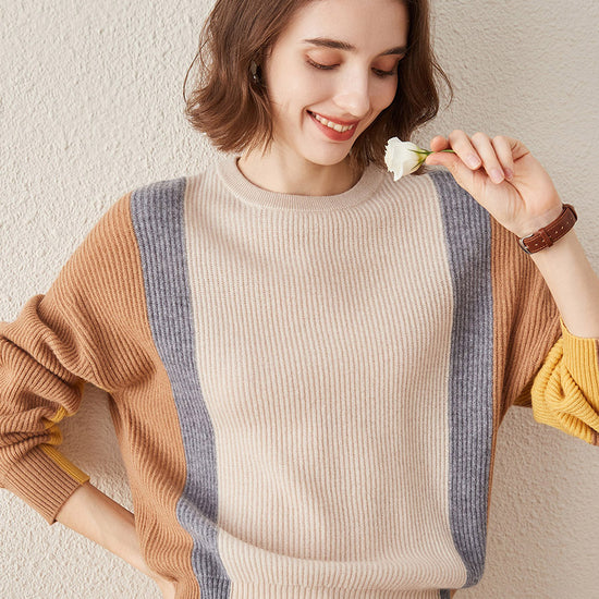 COMOBOCA 100% Cashmere Women's Crew Neck Fish Scale Inlay Sweater