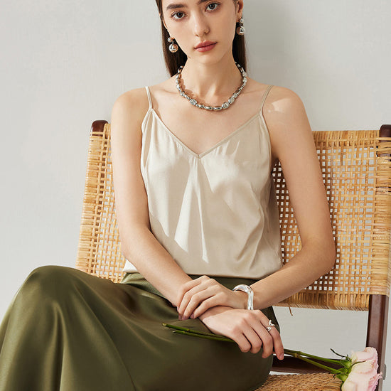 COMOBOCA Women's Silk Adjustable Straps V-Neck Camisole