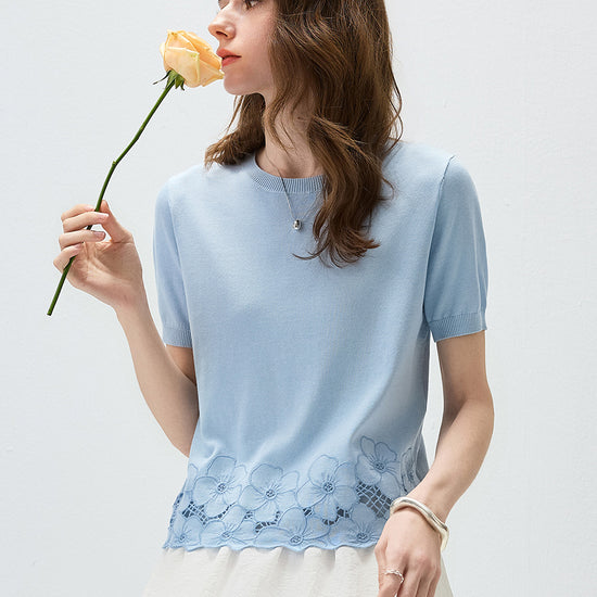 COMOBOCA Light Blue Women's Floral Lace Trim Knit T-Shirt