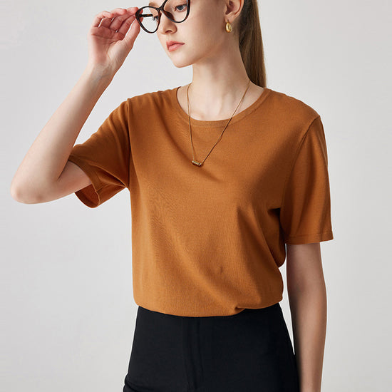 COMOBOCA Bronze Women's Essential Round Neck Knit T-Shirt