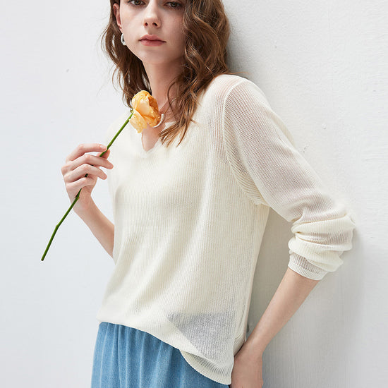 COMOBOCA Women's Split V-Neck Knit Sweater